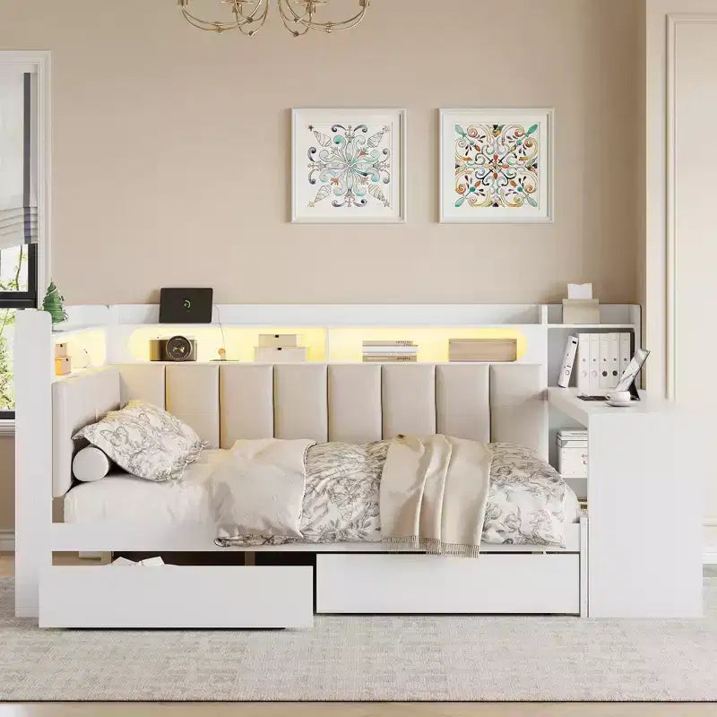 Lit de repos double avec étagères de rangement, station de charge, lumière LED et bureau