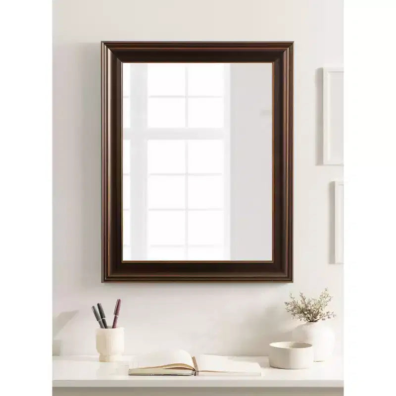 Miroir mural de salle de bain rectangulaire avec cadre étagé en bronze
