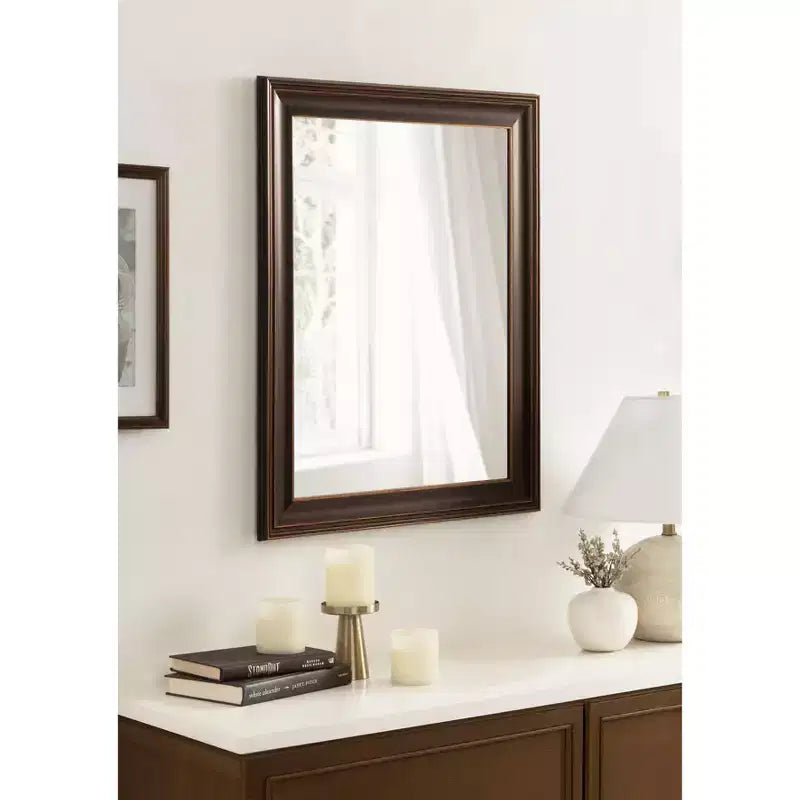 Miroir mural de salle de bain rectangulaire avec cadre étagé en bronze