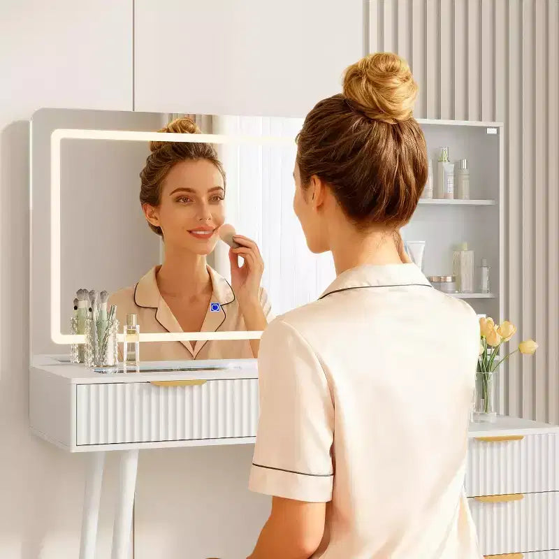 Coiffeuse de 122 cm avec miroir de 91 cm et lumière, 3 modes de couleur, coiffeuse à plateau en verre avec 5 tiroirs, 3 étagères et prises intégrées pour chambre à coucher