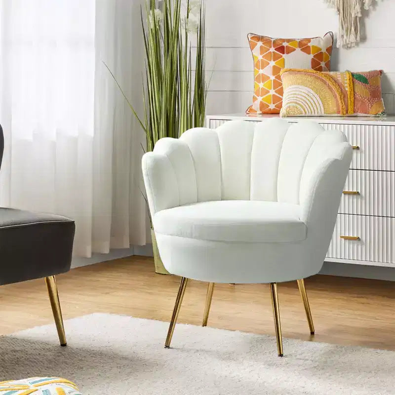 Fauteuil d'appoint de salon en forme de tonneau avec pieds en métal doré