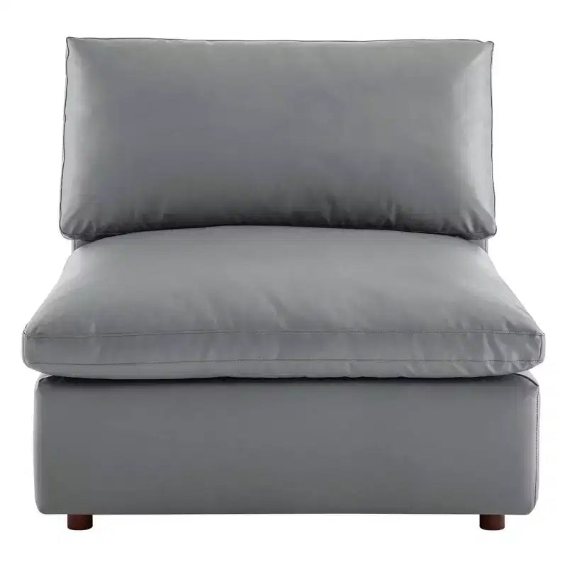 Chaise sans accoudoirs en cuir végétalien surdimensionnée et rembourrée de duvet